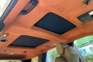 Bọc trần ô tô giá bao nhiêu? Có nên bọc trần da xe ô tô hay không?